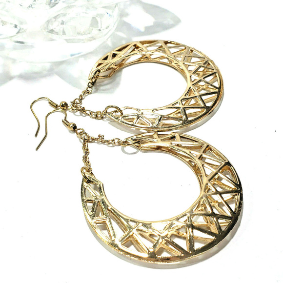 Large Gold Tone Open Work Hoop Earrings - Picture 3 of 7